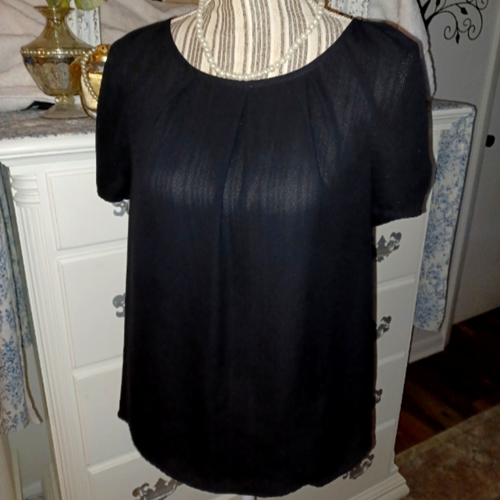 Apt 9 jet black sheer short sleeve scoop neck blouse, size Small